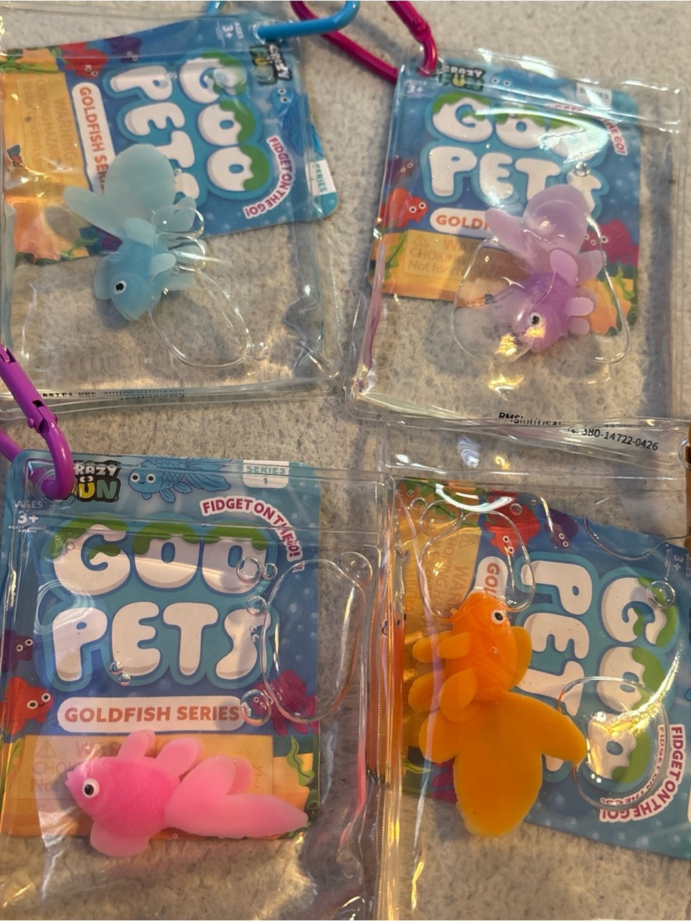 Source Unknown Goo Pets Goldfish Set - Blue, Purple, Pink, Orange